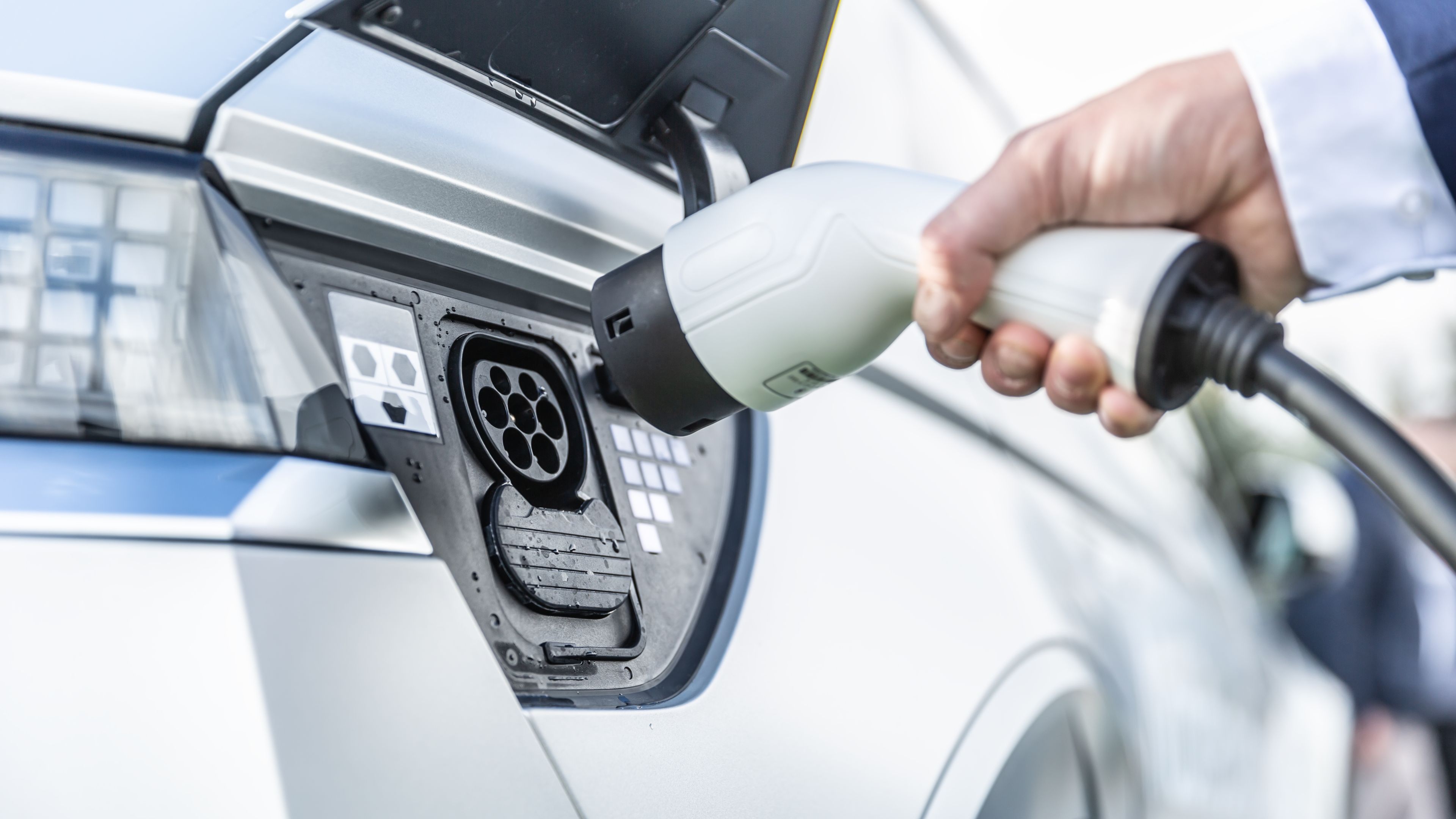 electric vehicle