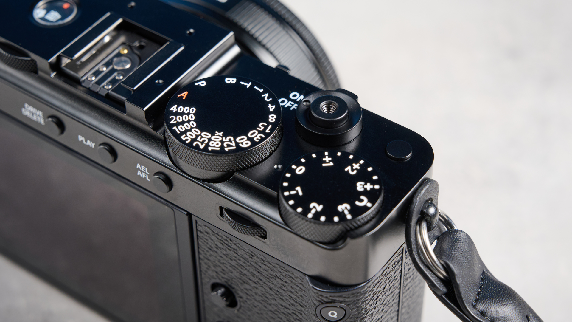 Fujifilm X-E5 top dials