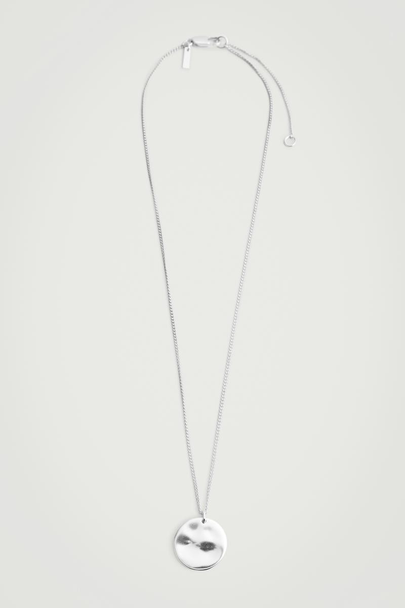 Hammered Pendant Necklace