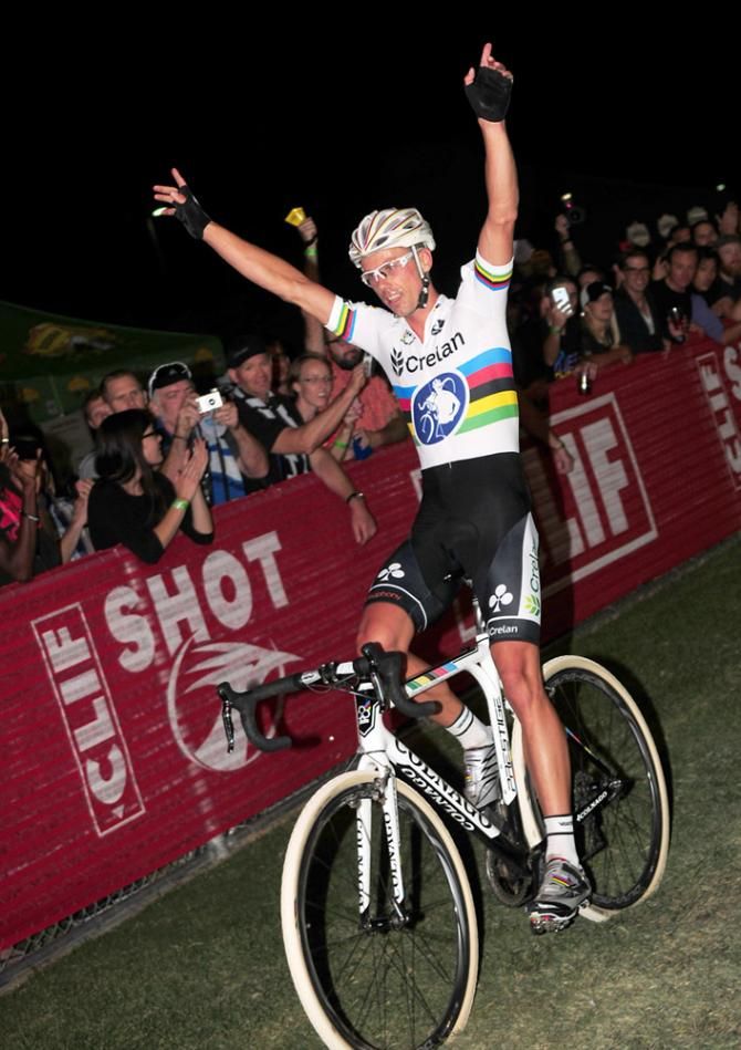 World champion Sven Nys (Crelan-Euphony) wins CrossVegas on a solo breakaway
