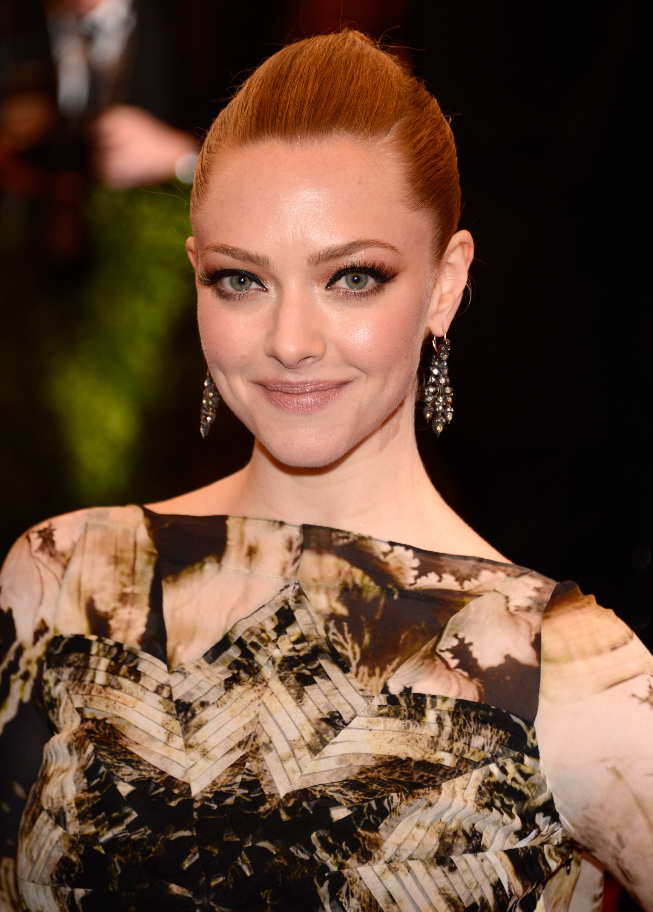 smokey eye - Amanda Seyfried