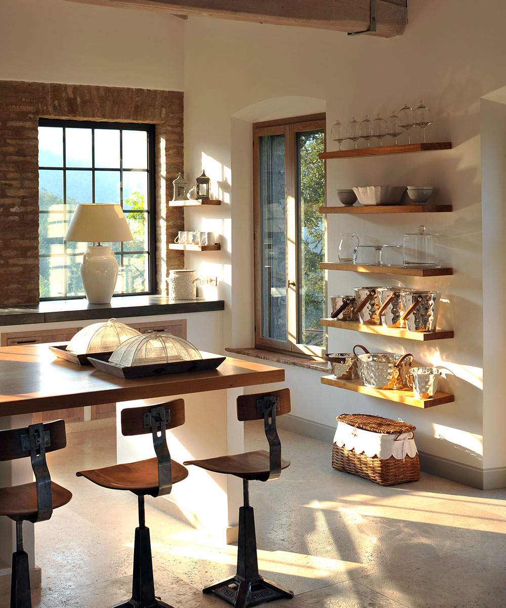 Modern farmhouse style kitchen