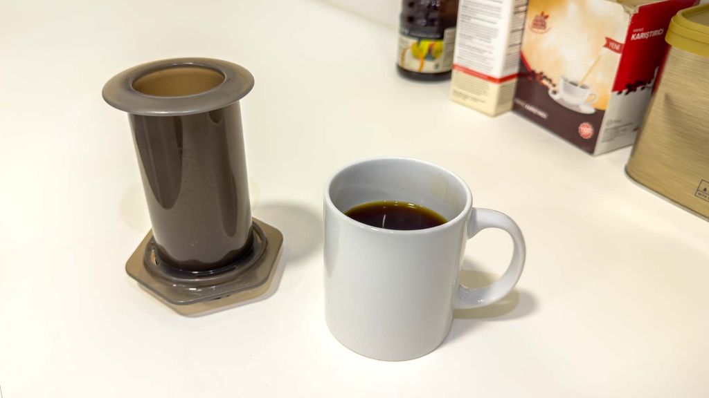An AeroPress is the perfect lastminute coffee gift — here's why Tom