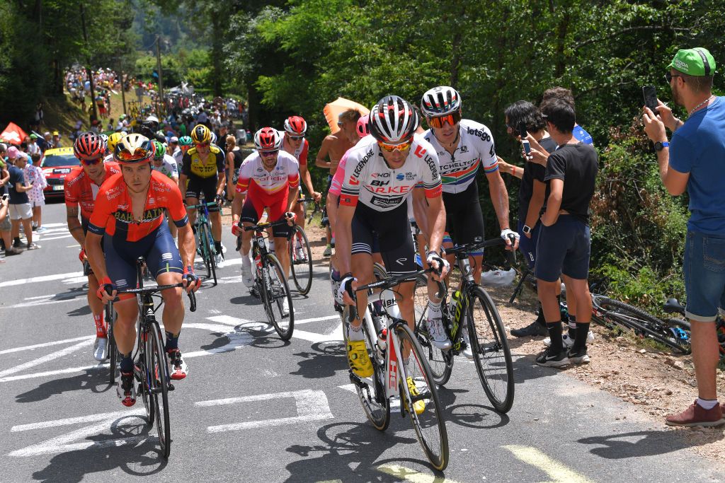 The breakaway on stage 9