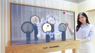 LG's transparente OLED-technologie vertoond