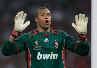 Dida playing for Milan in the 2007 Champions League final against Liverpool