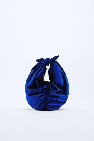 Zara Velvet Bucket Bag | Best Circle Bags 2023