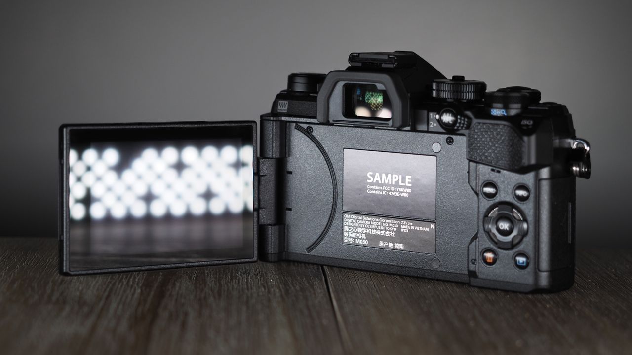 OM System OM-5