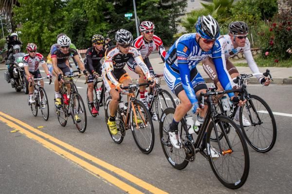 The breakaway got out to a maximum advantage of 11 minutes before being reeled back in