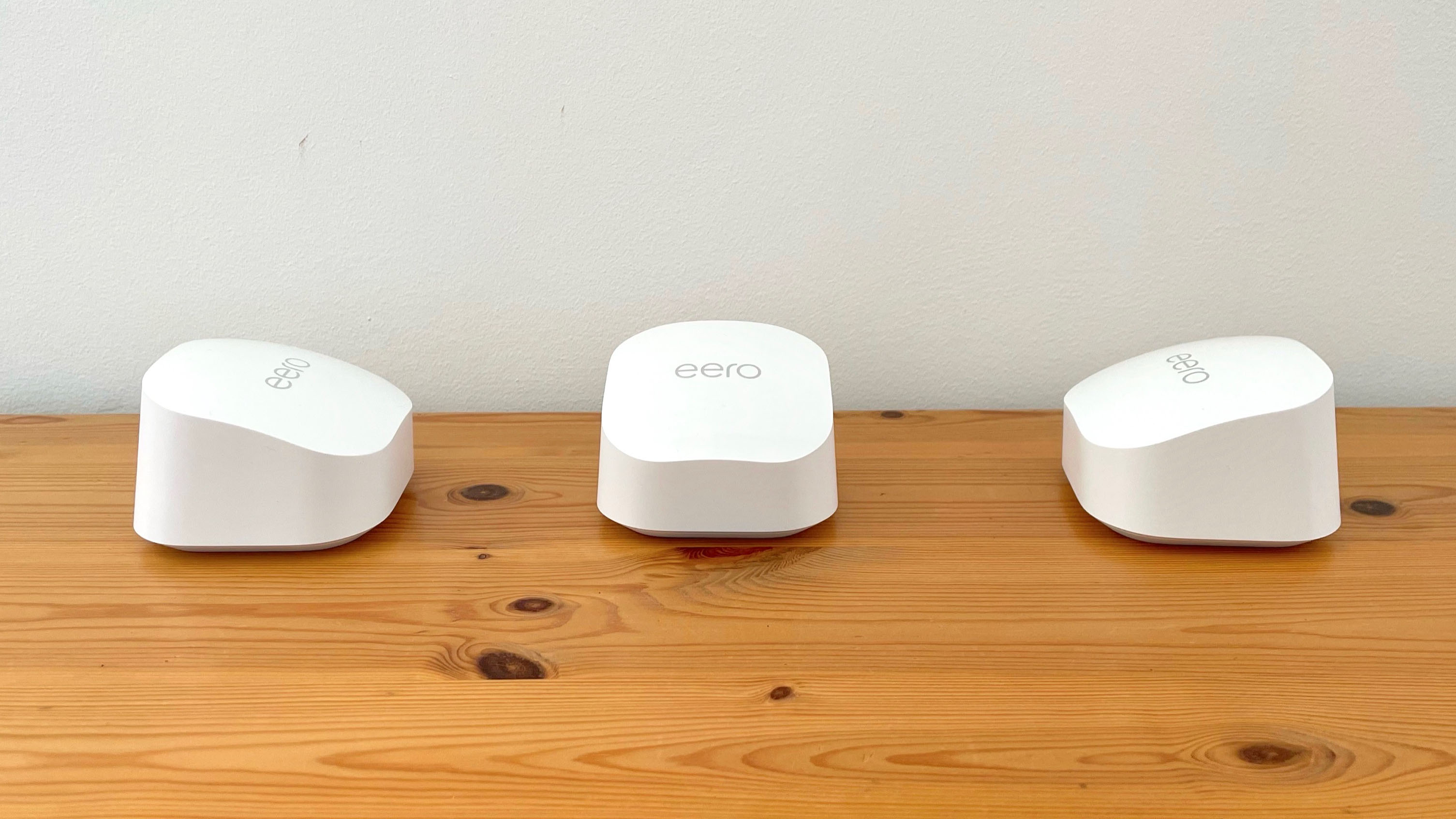 Eero 6+ on a wooden table