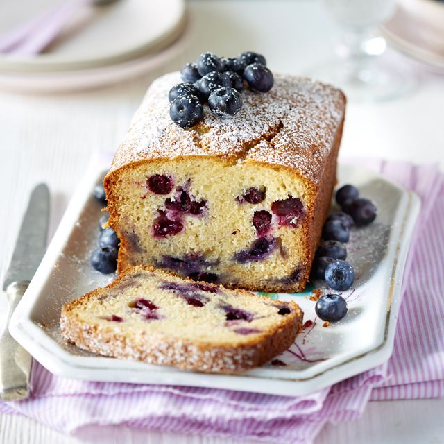 Blueberry, lemon and honey cake