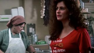 Julia Roberts in Mystic Pizza