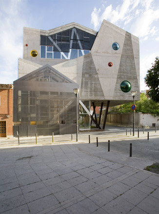 Women's Institute Mostoles, by Nodo