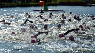 Swimmers in the 2015 Woburn Abbey Half Ironman