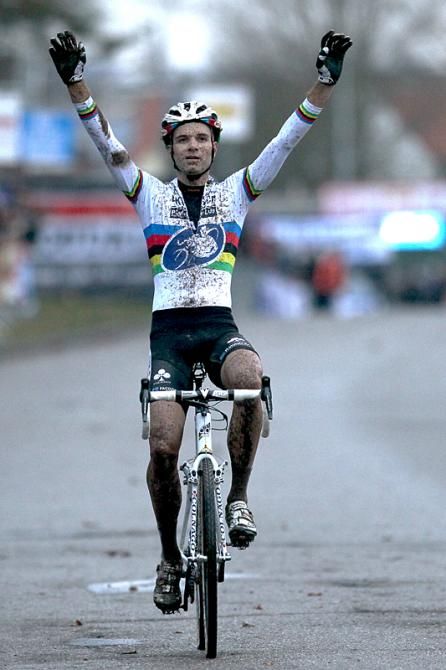 Niels Albert (BKCP-Powerplus) wins in Leuven