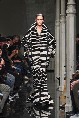 Alaia fall/winter 2022 runway look featuring the zebra print trend