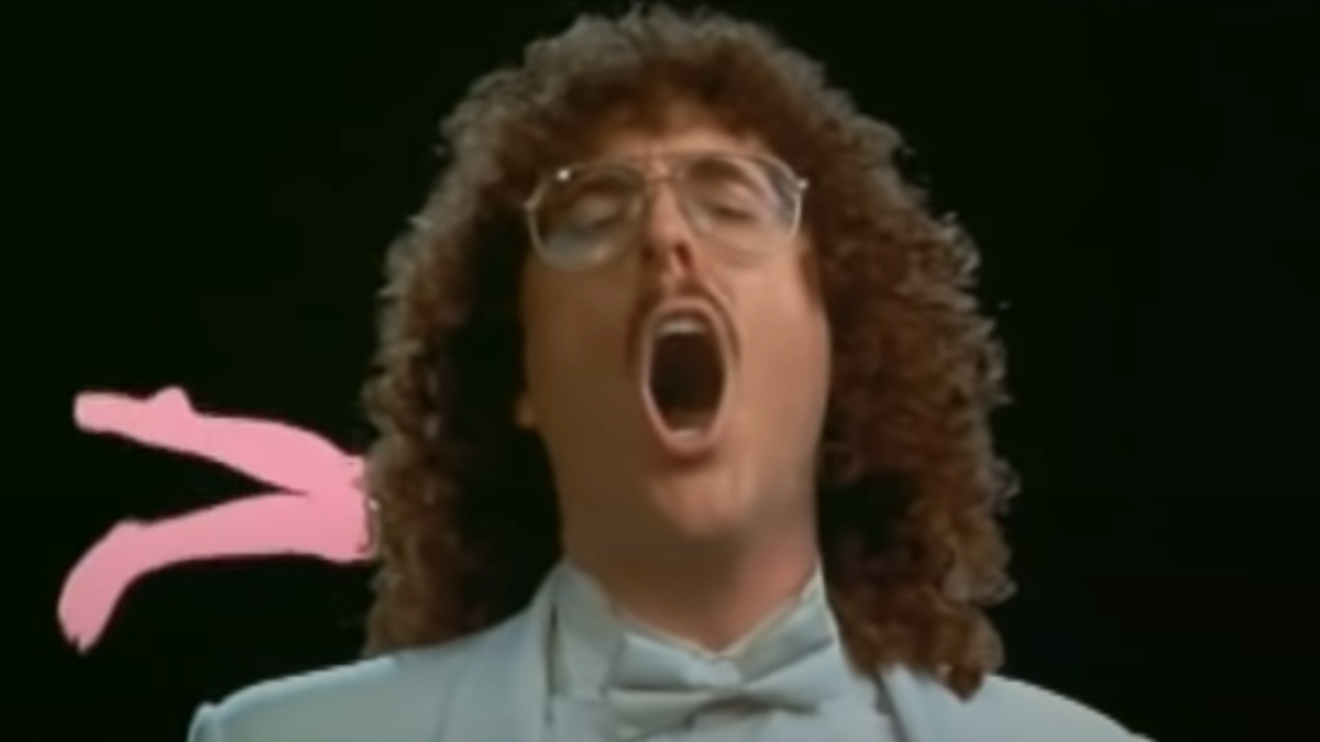 Weird Al in Spy Hard opening theme