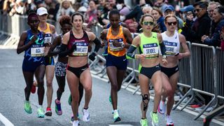 elite runners at the NYC marathon 2021 