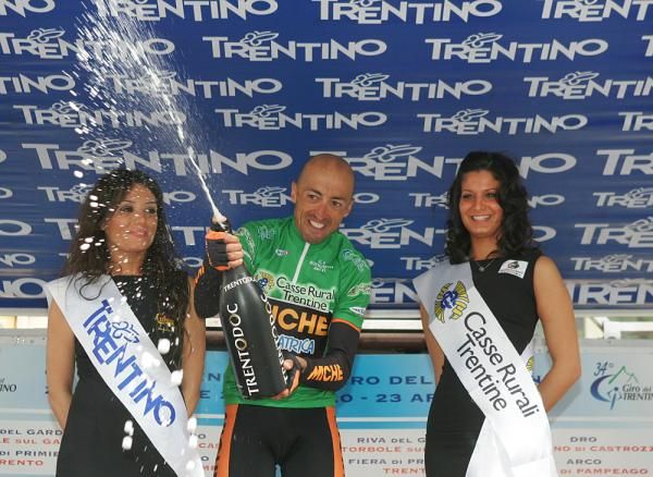 Fortunato Baliani (Miche) collected the green jersey after the stage