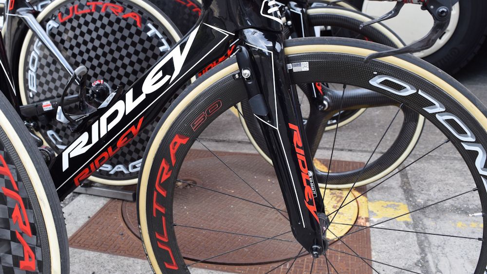 Integrated brakes for improved aerodynamics are now the norm on TT bikes and the Ridley Dean is no different