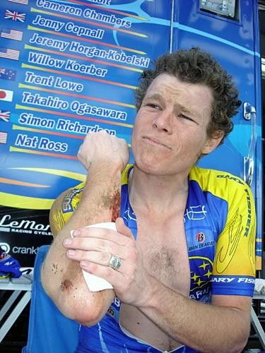 Mum, this hurts... can you get a band aid for me?