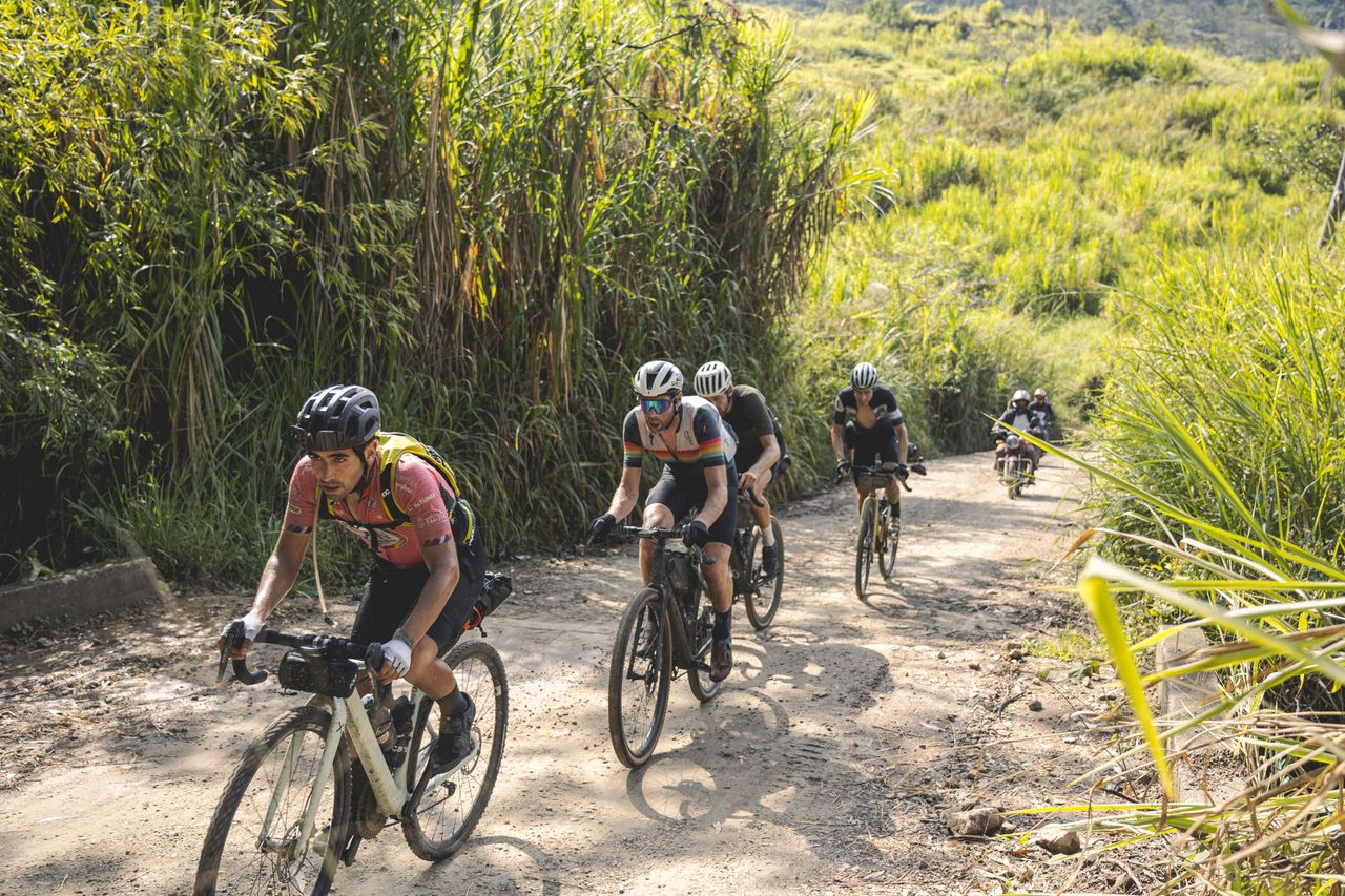 Stage 6 offered more tropical forests and rugged dirt roads