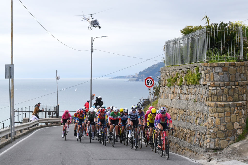 Milan-San Remo Women LIVE - Wiebes the favourite as riders race down the Ligurian Coast