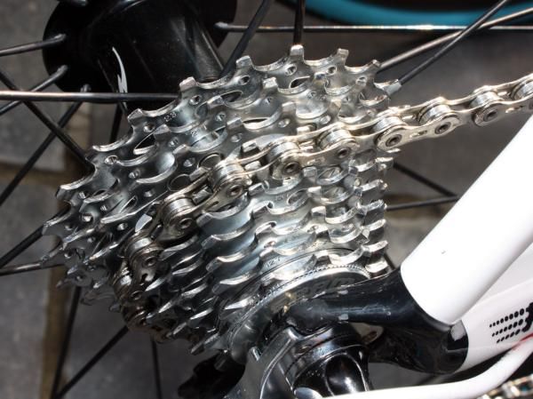 Several SRAM-sponsored riders and teams are opting for the company's smoother and quieter running PG-1070 cassette over the PG-1090 PowerDome - though the mechanics may just be preemptively mounting these up in preparation for Paris-Roubaix.