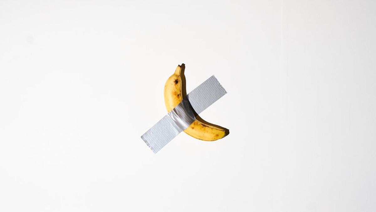 Guggenheim Museum to reopen with controversial banana artwork