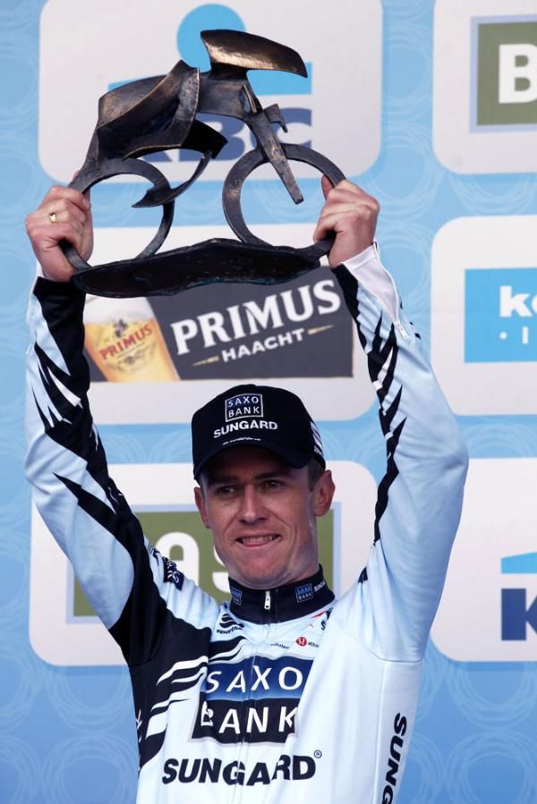 Nick Nuyens (Saxo Bank-SunGard) collects the winner's trophy