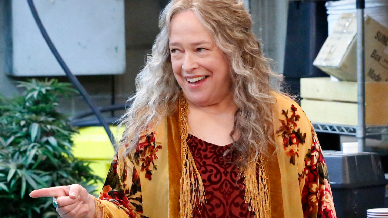 The Best Kathy Bates Movies And TV Shows And How To Watch Them