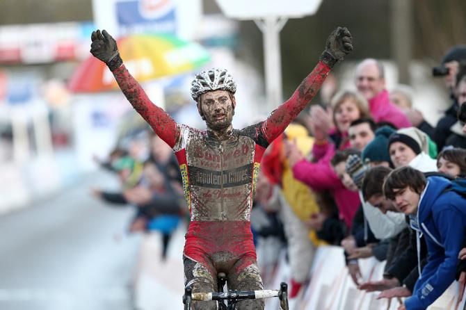 Kevin Pauwels wins the GP Sven Nys