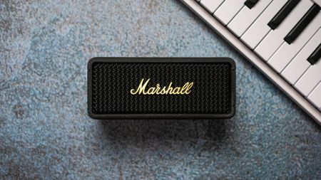 Marshall Emberton III testing on Android Central