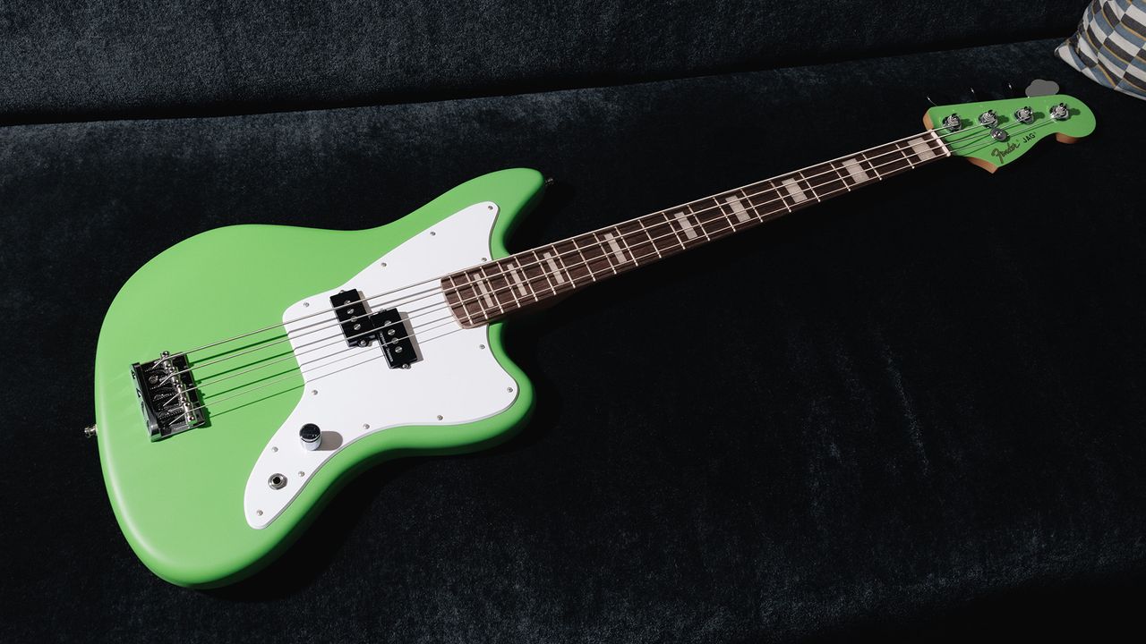 Fender Mark Hoppus Stoned Fruit Jaguar Bass