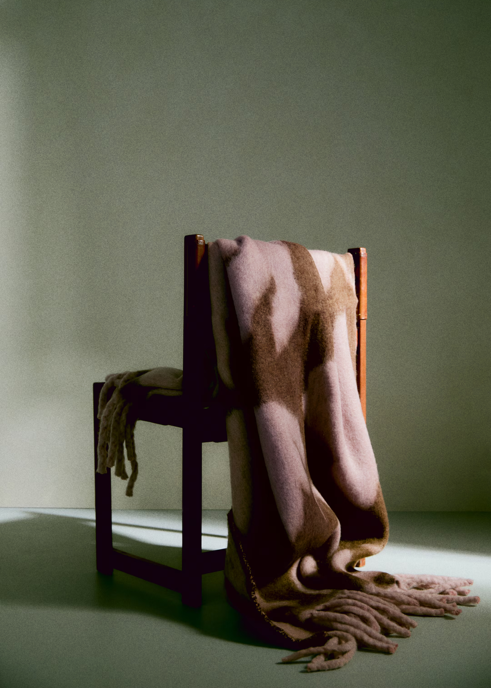 H&amp;amp;M, Patterned Wool-Blend Blanket