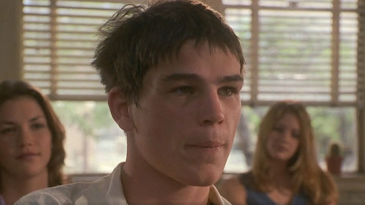 Josh Hartnett’s ’90s Horror Classic The Faculty Is Getting Remade, And I Hope I’m Wrong About How They’re Updating The Story