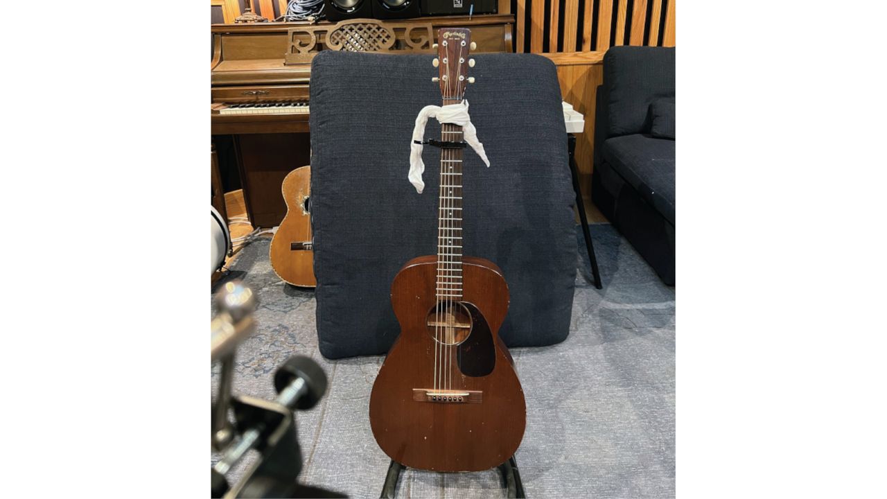 Pattengale&rsquo;s stalwart 1955 Martin 0-15 (serial number 144667), which he bought on eBay in 2009 &ldquo;from a little old lady living in Arizona.&rdquo;