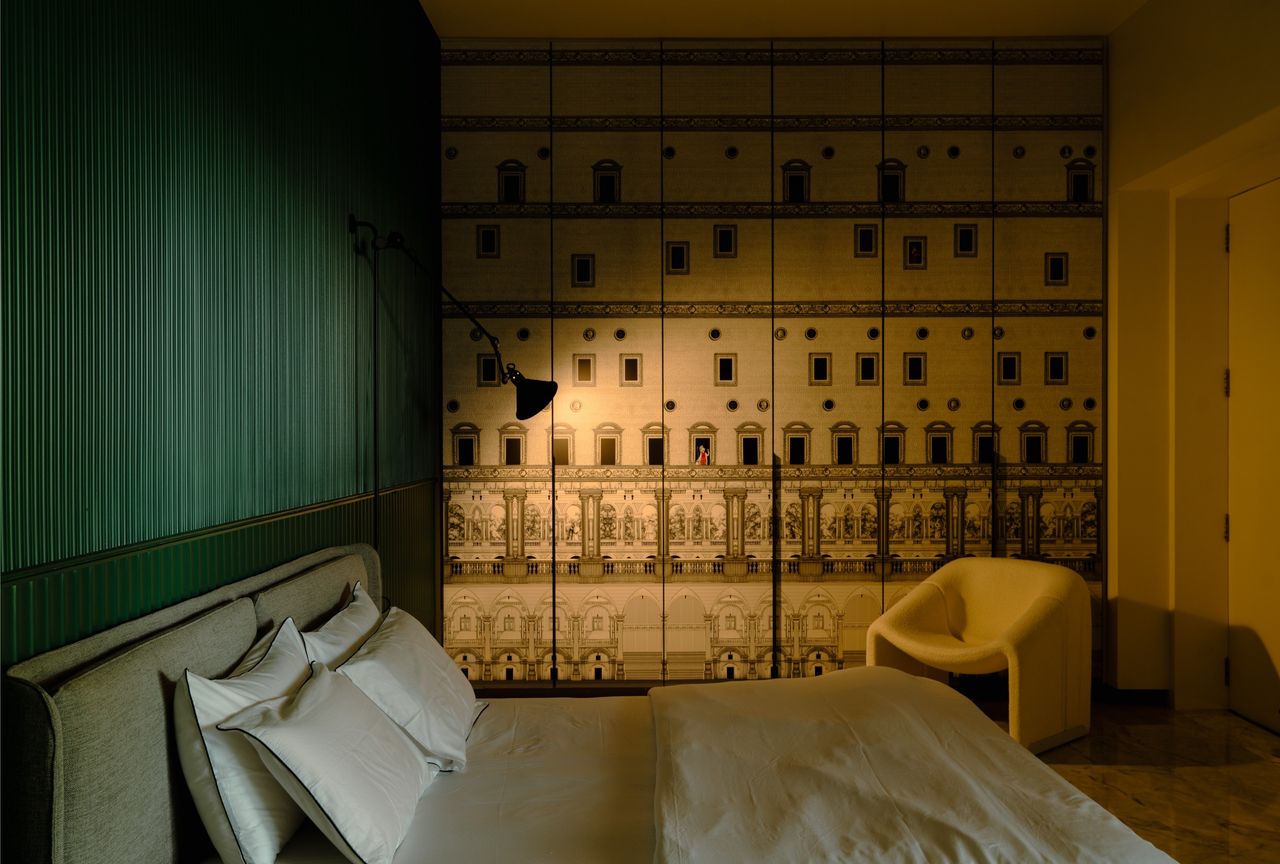 Interior views of Solidus