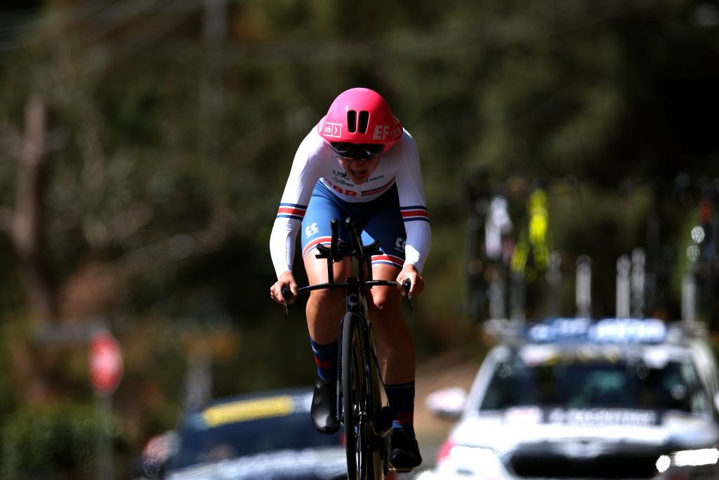 WOLLOGONG AUSTRALIA SEPTEMBER 20 Zoe Backstedt of The United Kingdom sprints during the 95th UCI Road World Championships 2022 Women Junior Individual Time Trial a 141km race from Wollongong to Wollongong Wollongong2022 on September 20 2022 in Wollongong Australia Photo by Con ChronisGetty Images