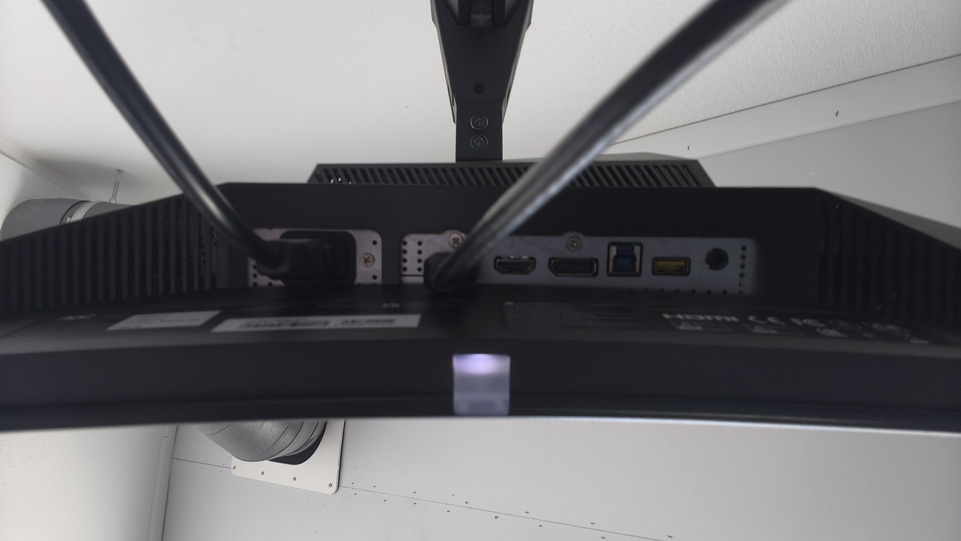 AOC AGON PRO AG346UCD