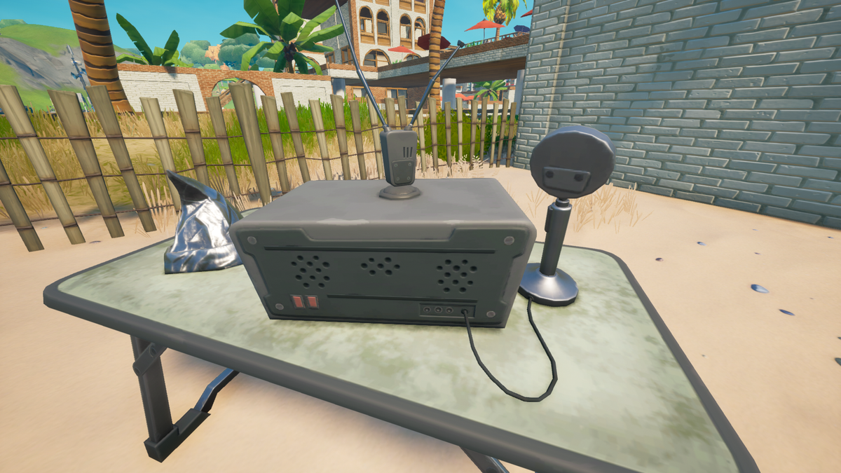 Where to interact with a CB radio in Fortnite | PC Gamer
