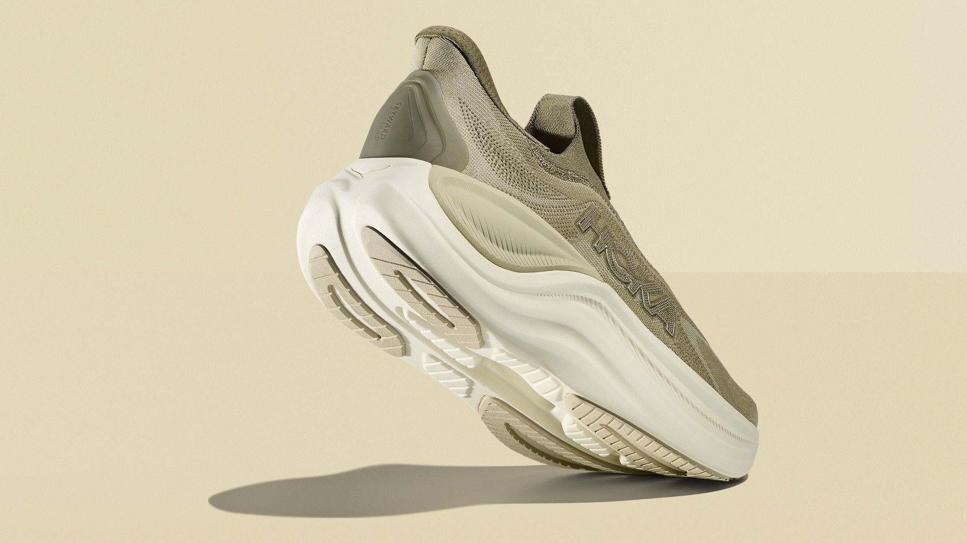Hoka Skyward Laceless in brown
