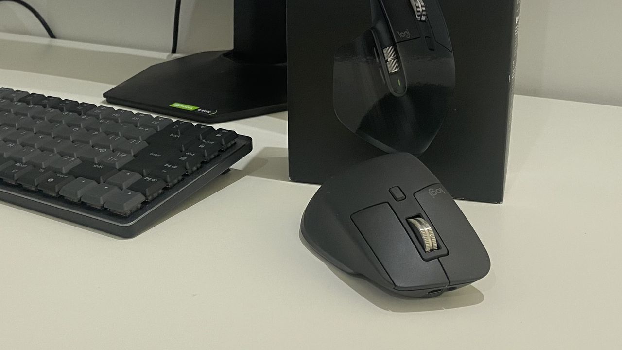 The Logitech MX Master 3S alongside its packaging