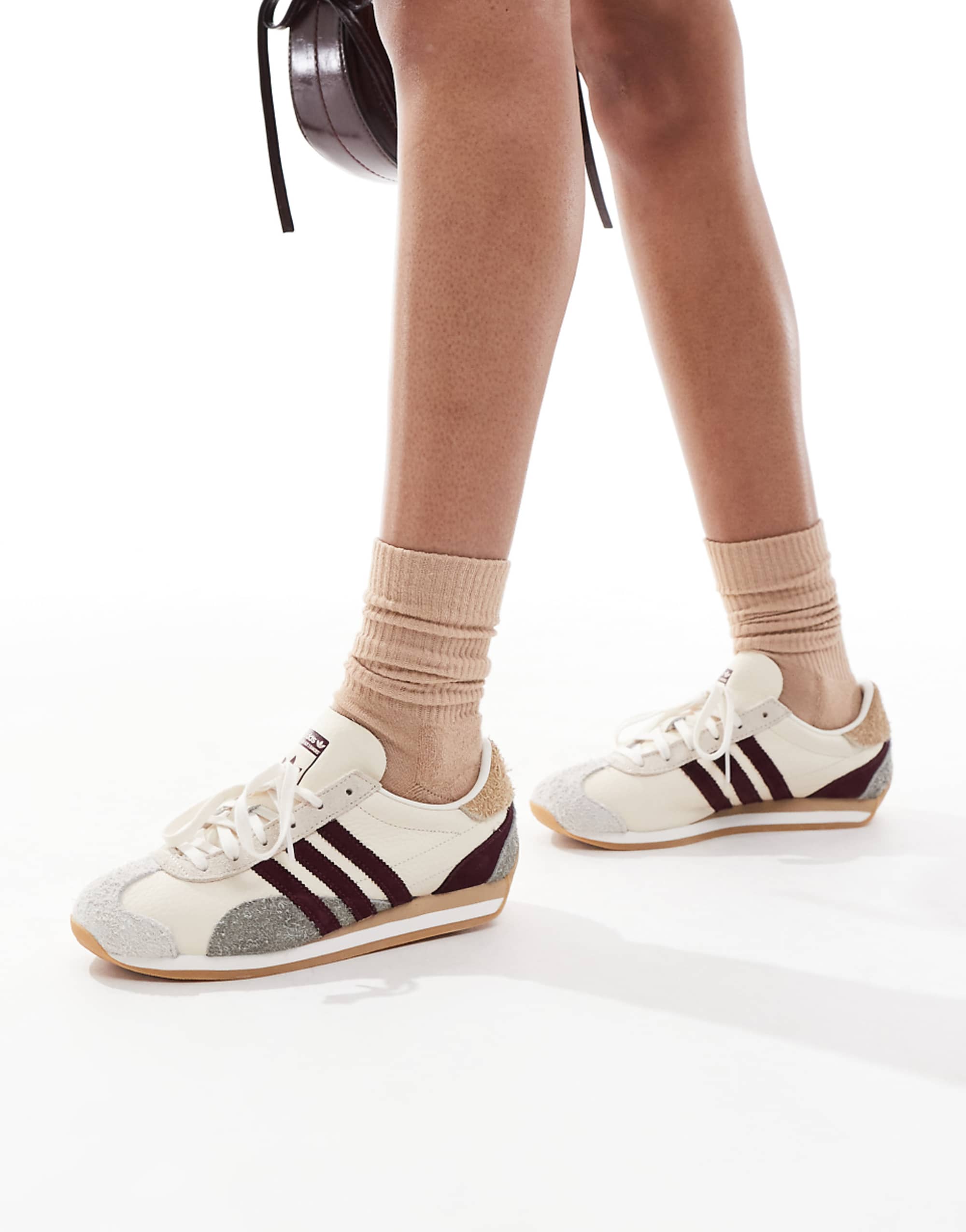 Adidas Originals Country Og Trainers in White and Burgundy
