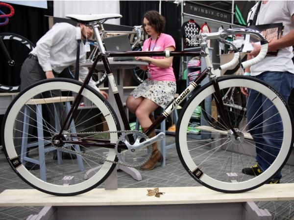 This lugged steel Mosaic track bike boasted some keen lugwork.