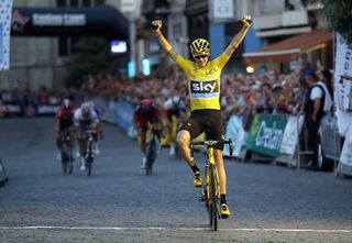 Chris Froome wins the 2016 post-Tour creiterium in Aalst, Belgium.