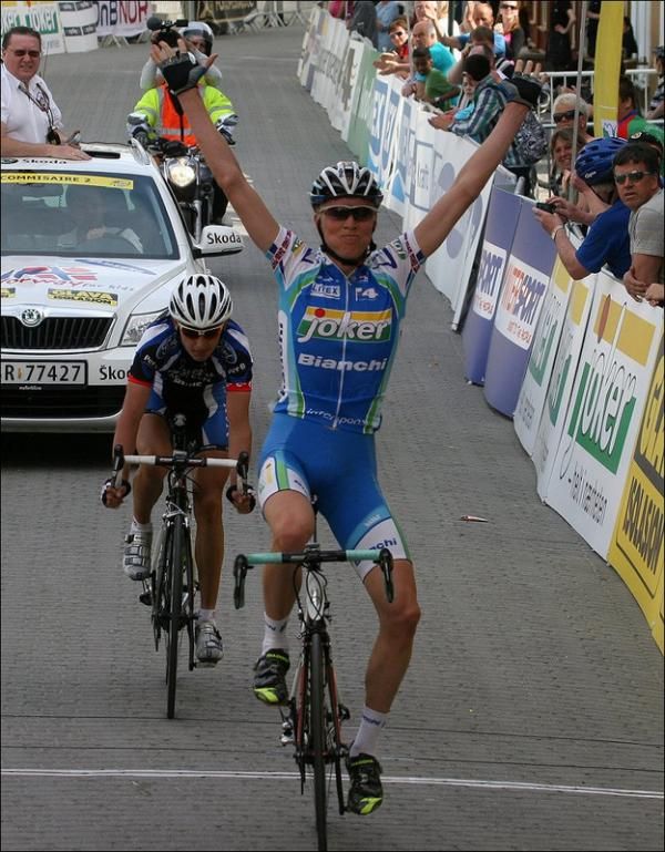 Christer Rake (Joker Bianchi) salutes as he wins stage four.