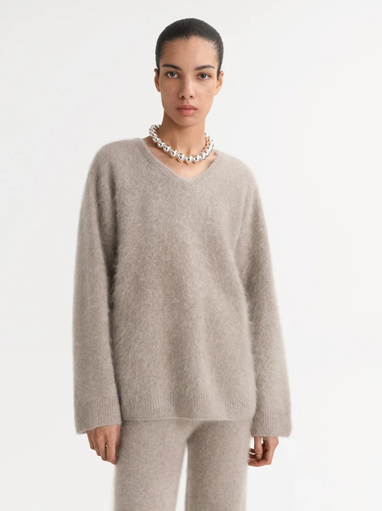 Soft Goat, Brushed Cashmere V-Neck Sweater