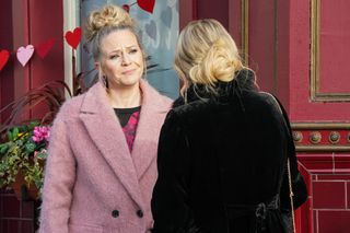 Linda Carter shares her worries with Sharon Watts