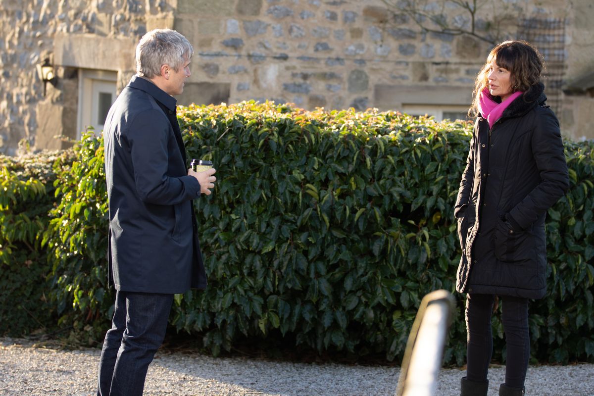 Chas Dingle chatting to Caleb in the street